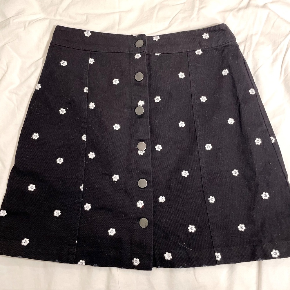Francescas daisy skirt unworn